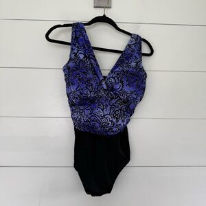 Longitude Women’s 12 Purple Black One Piece Swim Beach Pool Ocean
